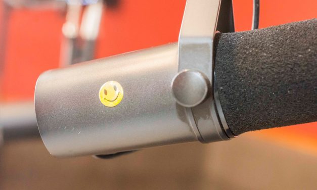 Helyi hírekkel erősít, valamint átalakítja zenei és műsorkínálatát a Rádió Smile